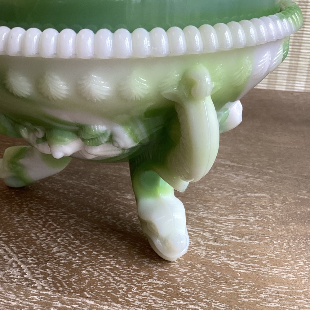 Vintage Westmoreland rare green and white Candy Dish with lid - Picture 10 of 14